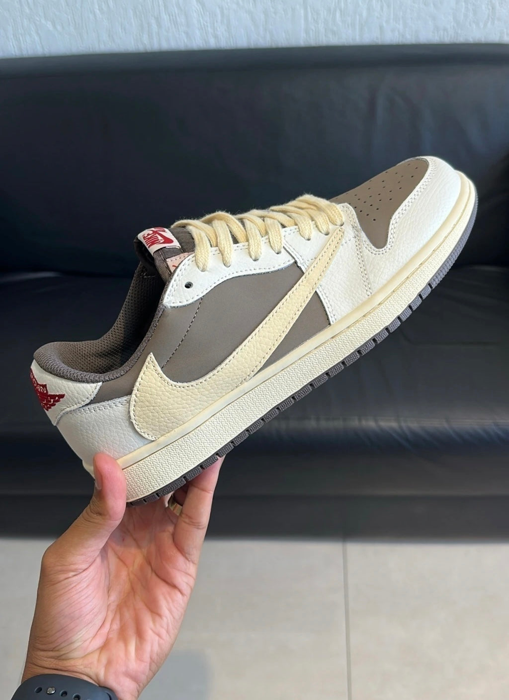 TRAVIS SCOTT BEGE