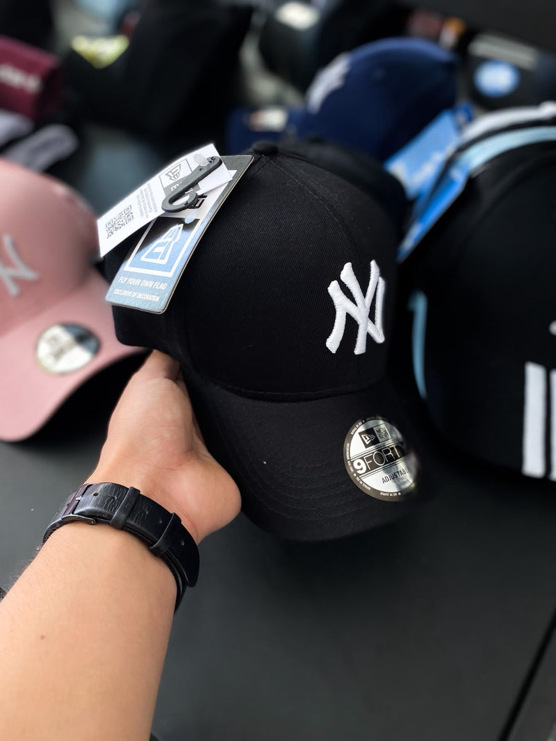 BONÉ NEW ERA