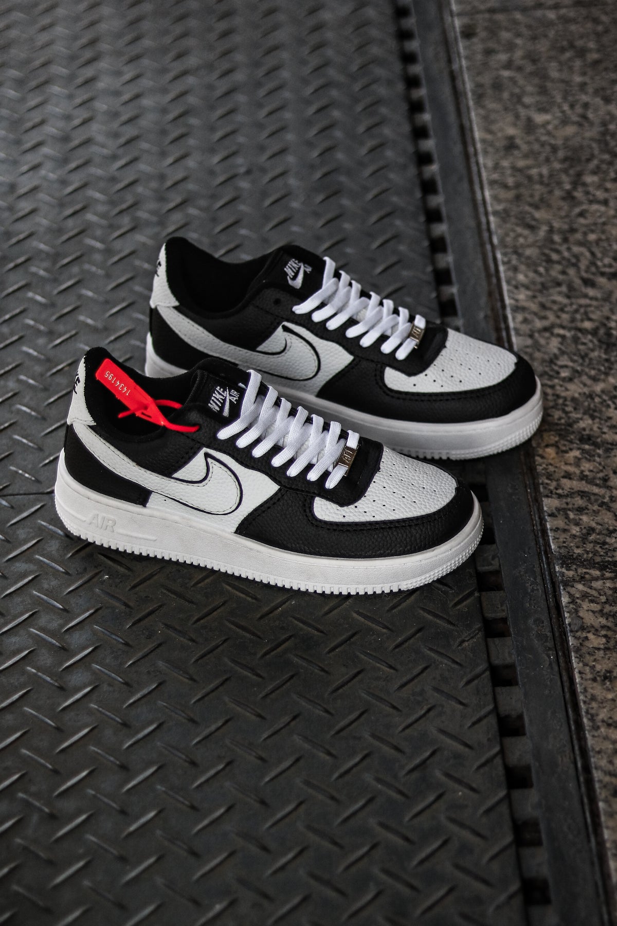 AIR FORCE PRETO E BRANCO