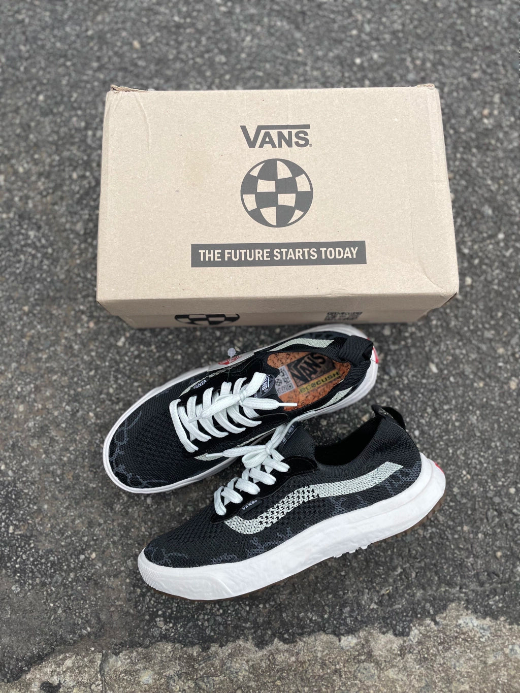 VANS VR3
