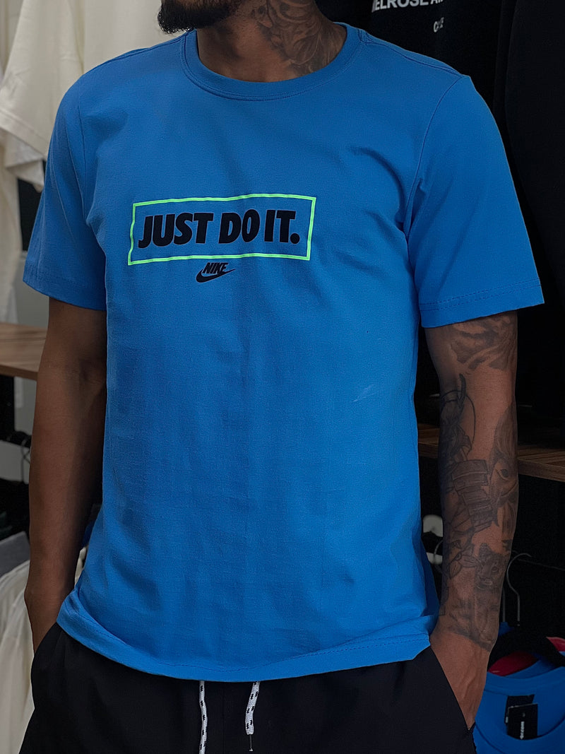 CAMISETA NIKE