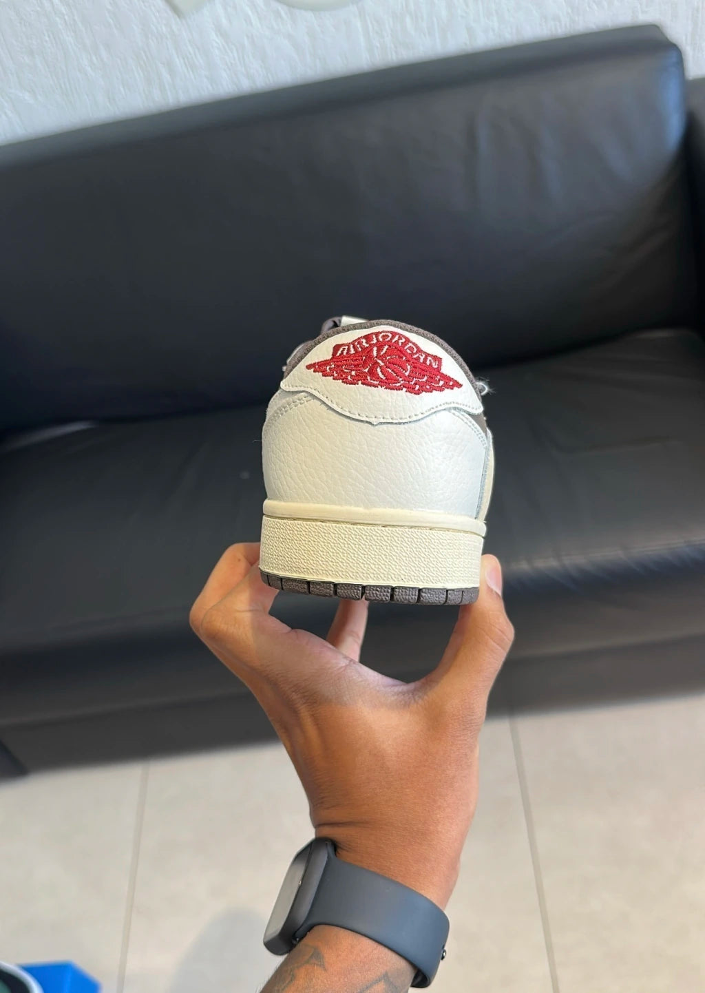 TRAVIS SCOTT BEGE