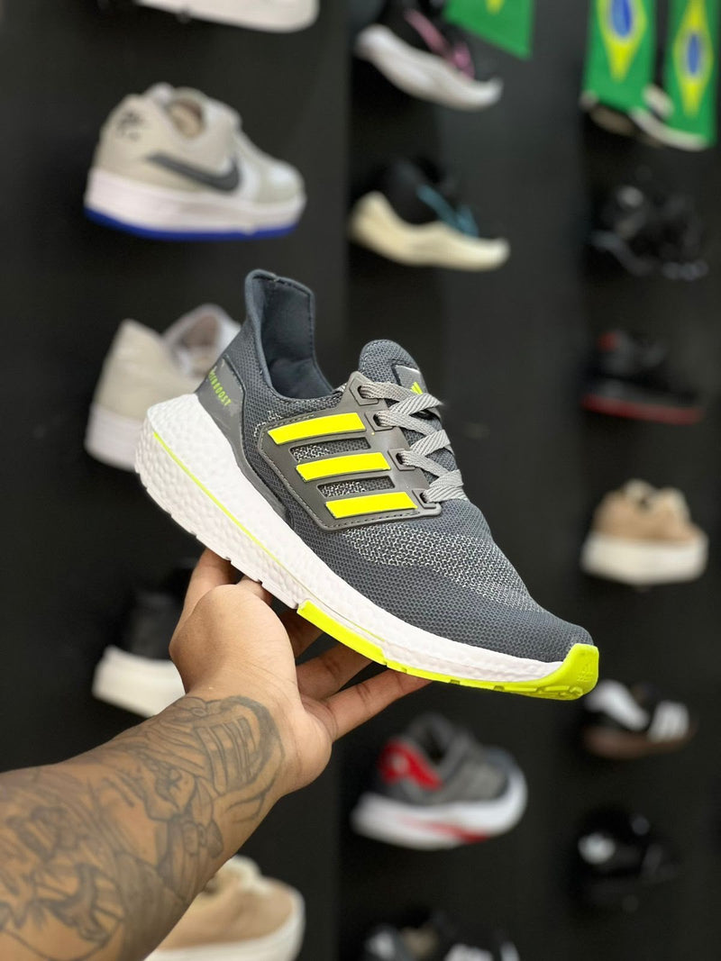 ADIDAS ULTRABOOST CINZA