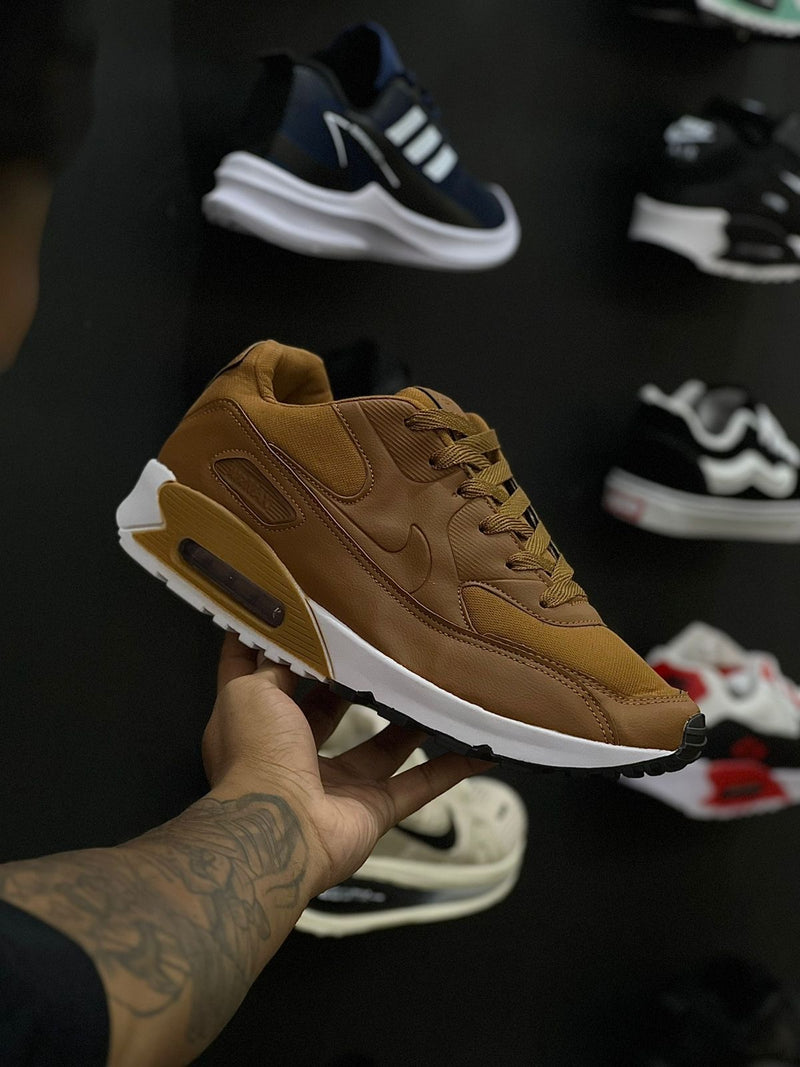 AIR MAX 90 MARROM