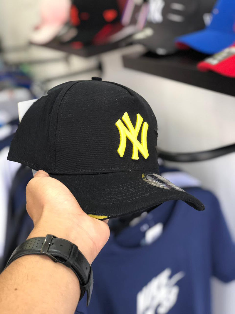BONÉ NEW ERA