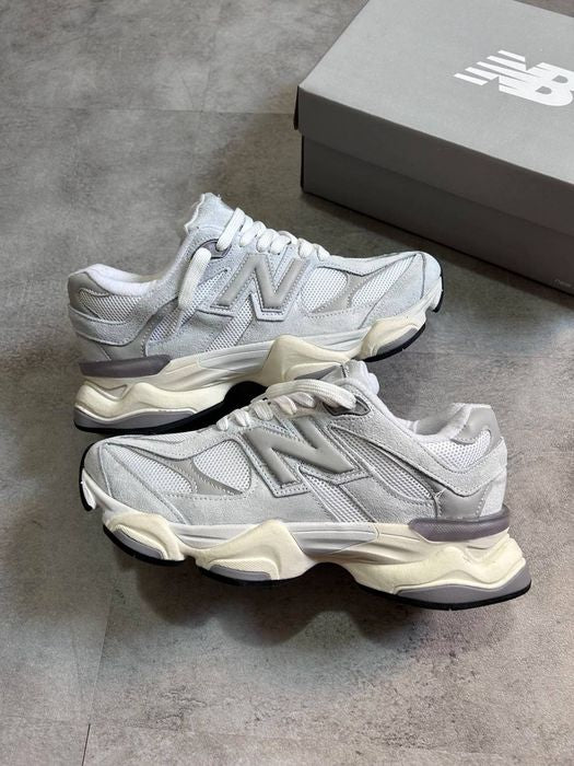 NEW BALANCE 9060 CINZA