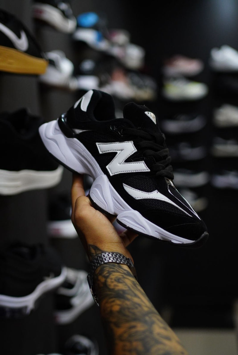 NEW BALANCE 9060