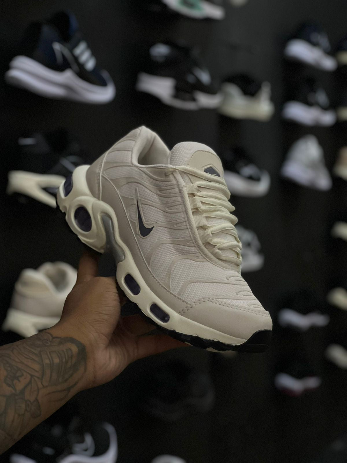 AIR TN BEGE