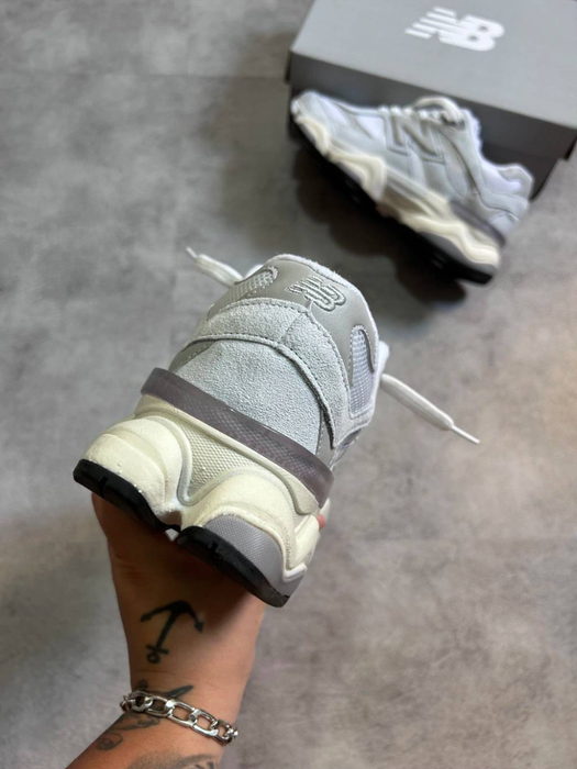 NEW BALANCE 9060 CINZA